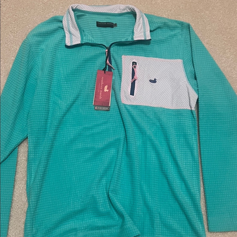 *NWT* Southern Marsh Women’s Pullover